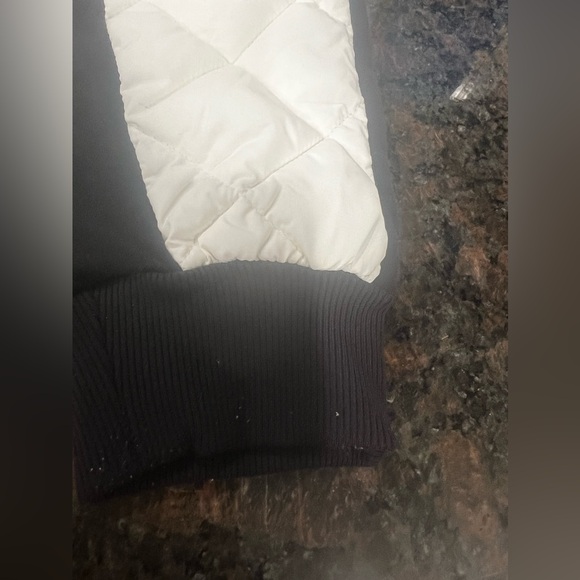 Alo Airbrush high waist winter moto puffer pant ivory/black - Picture 2 of 12